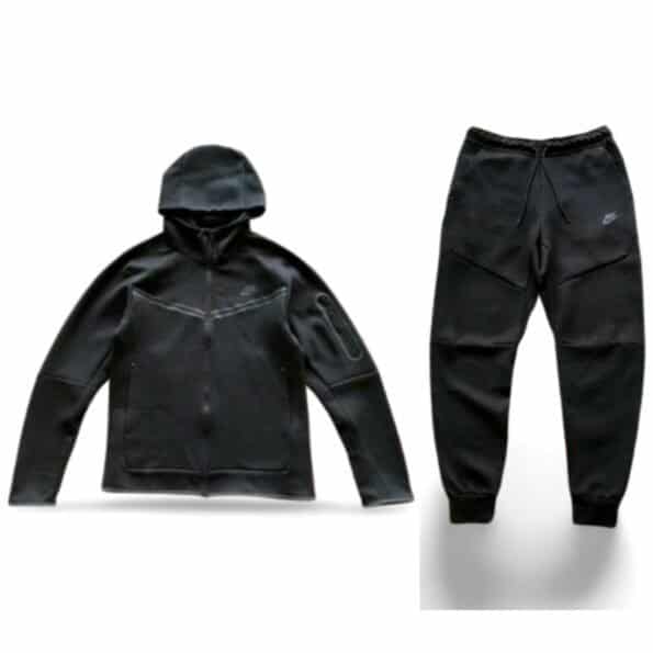 InShot_20230209_185346572-595x595-1.jpg Tech Fleece - Image 1