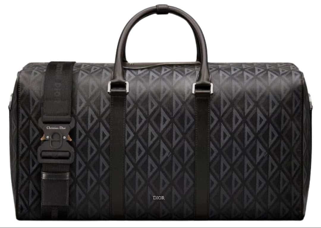 WhatsAppImage2025-01-21at21.18.00_b513c011-9fb5-423a-b7be-54b1151166aa.jpg Holdall Bag - Image 1